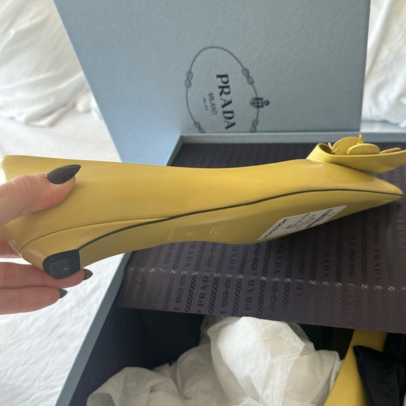 Brand New Prada Bouquet Flats . - Picture 3 of 3